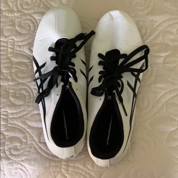 Asics Unisex Track Spikes (Never Worn) - Picture 3 of 3